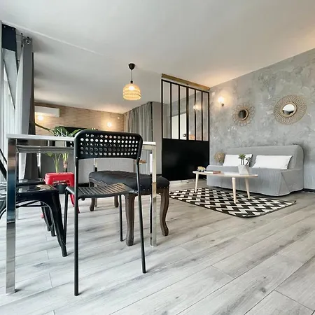 #f7 The Contemporary 6 Sleeps Wifi Tramway דירה