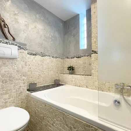 Apartamento #f7 The Contemporary 6 Sleeps Wifi Tramway Grenoble