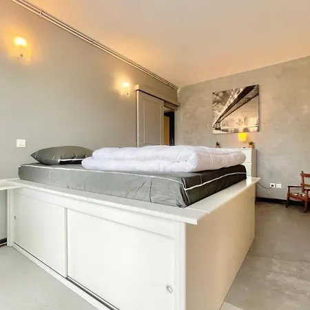 #f7 The Contemporary 6 Sleeps Wifi Tramway Appartement